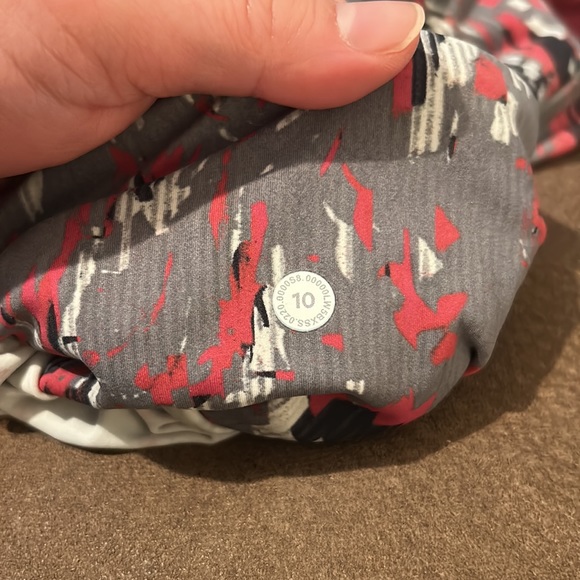 Lululemon Fast and Free High Rise Tight 25"
Floral Flux Multi size 10 - Picture 9 of 9